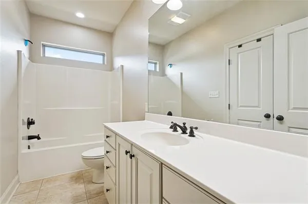 $331,900 | 38505 Maddy Lane, Ponchatoula, LA 70454