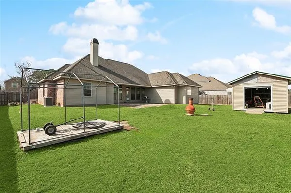 $331,900 | 38505 Maddy Lane, Ponchatoula, LA 70454