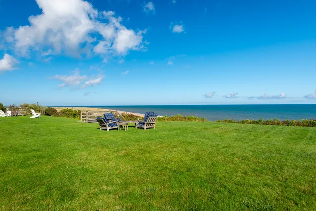 $9,995,000 | 1 Reeds Way, Nantucket, MA 02554
