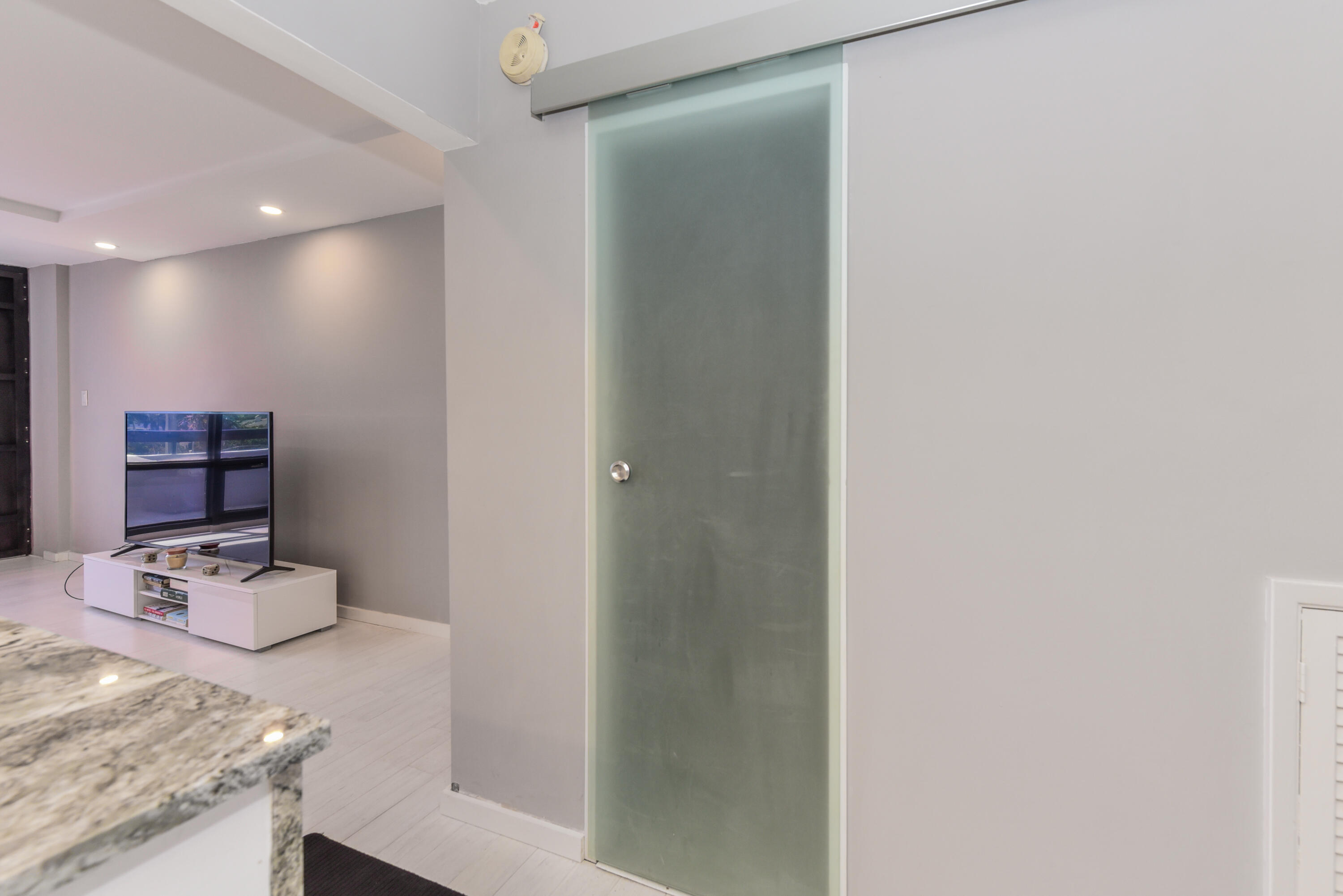 1401 South Federal Highway, Unit 414 Boca Raton, FL 33432 - Photo 21 of 38 1401 S Federal Hwy_#414_Denine Mckerchie