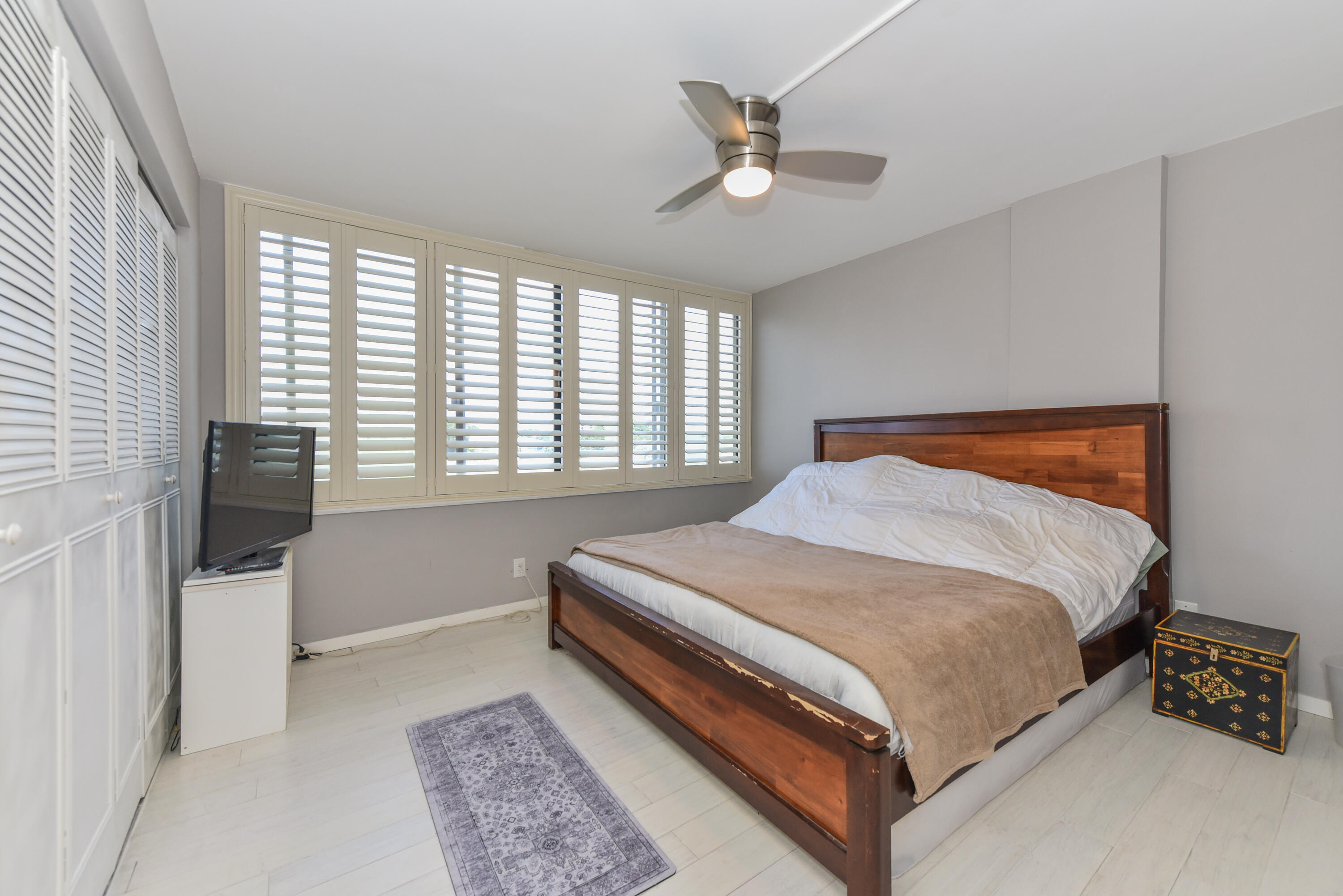 1401 South Federal Highway, Unit 414 Boca Raton, FL 33432 - Photo 22 of 38 1401 S Federal Hwy_#414_Denine Mckerchie