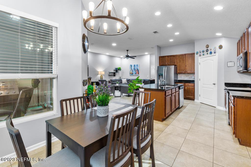 348 Colorado Springs Way St. Augustine, FL 32092 - Photo 11 of 30 348 Colorado Springs way-23