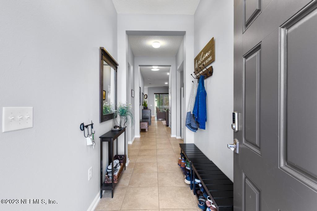 348 Colorado Springs Way St. Augustine, FL 32092 - Photo 4 of 30 348 Colorado Springs way-6