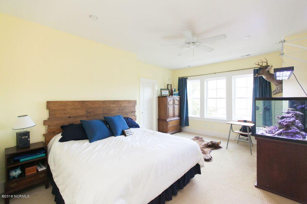 209 Inlet Point Drive Wilmington, NC 28409 - Photo 19 of 50 209 bedroom 2