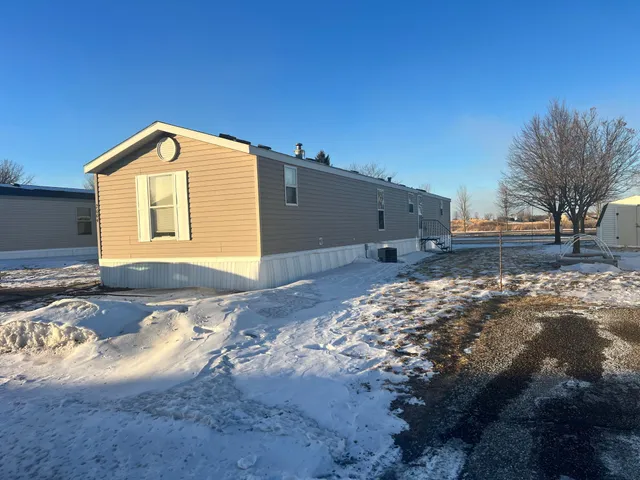 $80,000 | 2004 Round Table Road, North Mankato, MN 56003