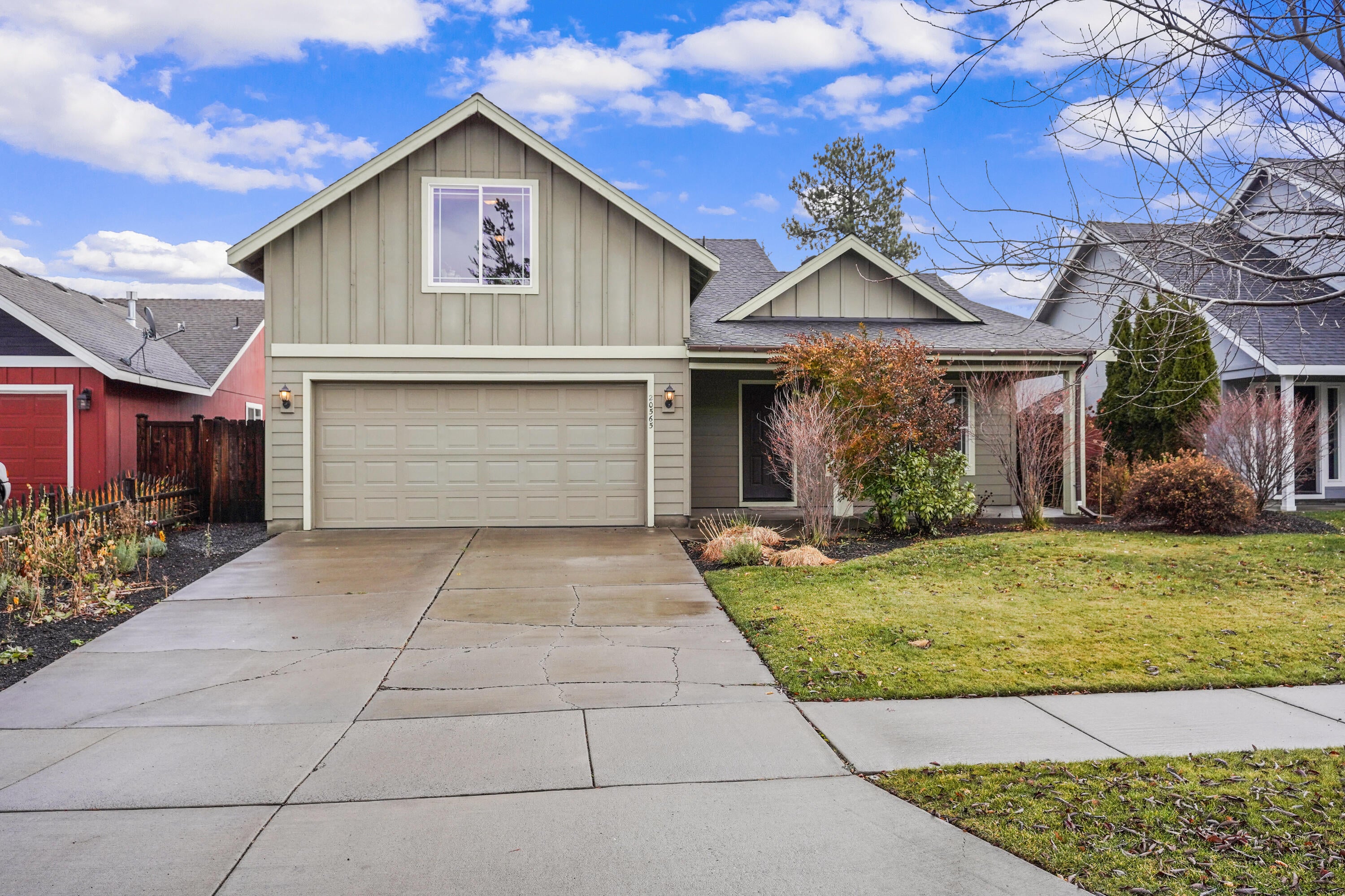 20565 Dylan Loop Bend, OR 97702 - Photo 2 of 30 DSC05980