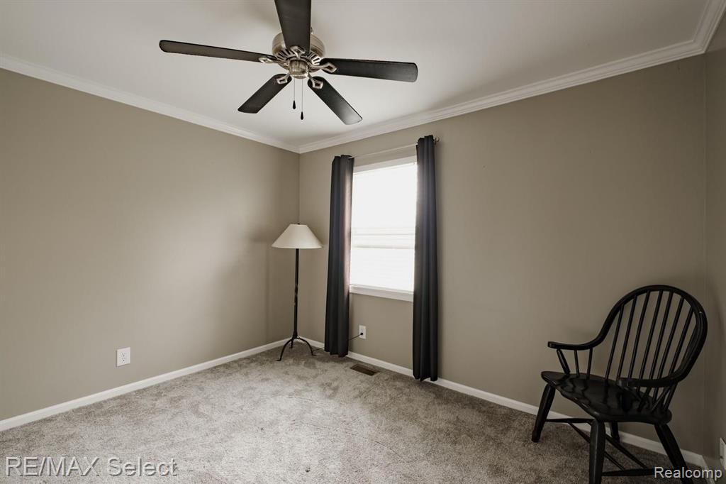 11111 Whispering Ridge Trail Fenton, MI 48430 - Photo 18 of 34