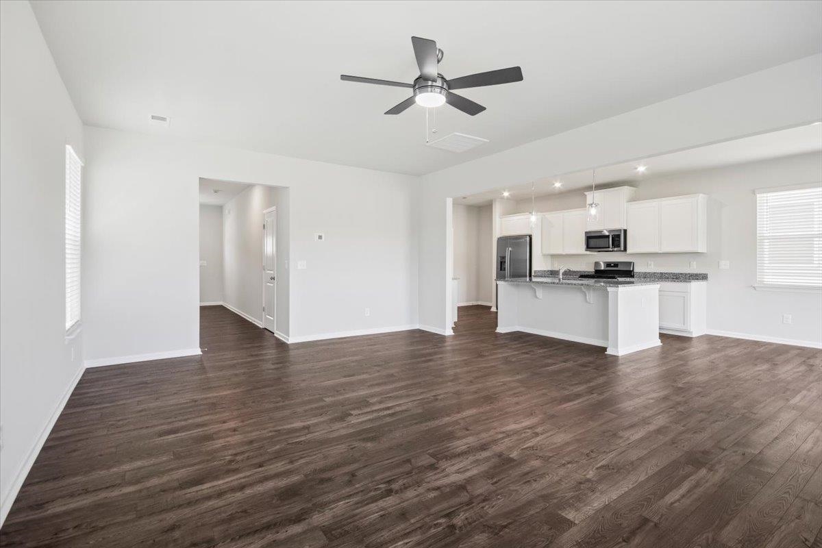 4043 Bromfield Way Boiling Springs, SC 29316 - Photo 7 of 34 Gallery Image 7