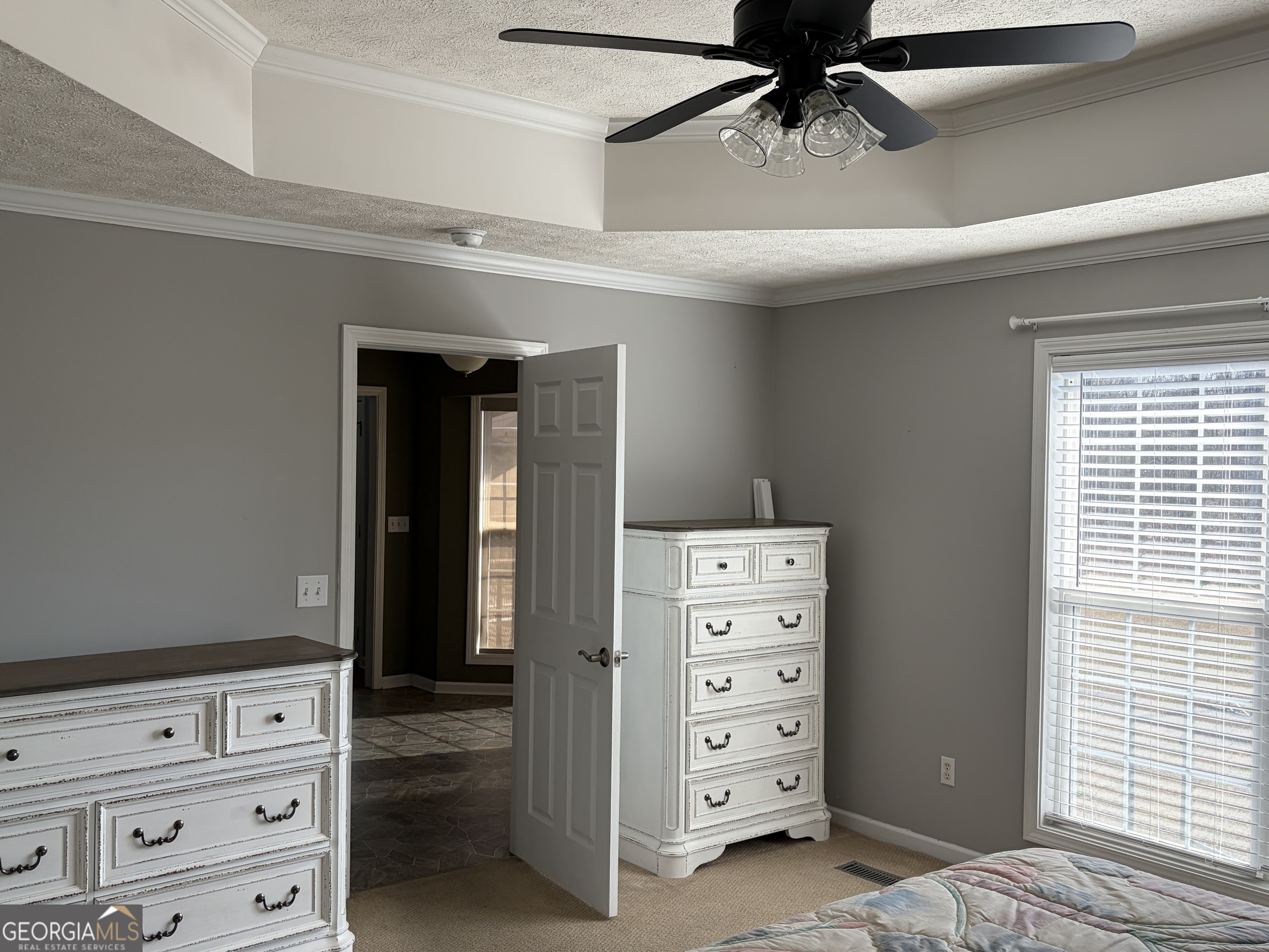 3603 Garden Lakes Parkway Rome, GA 30165 - Photo 13 of 22 walk in closet with a bathtub and closet