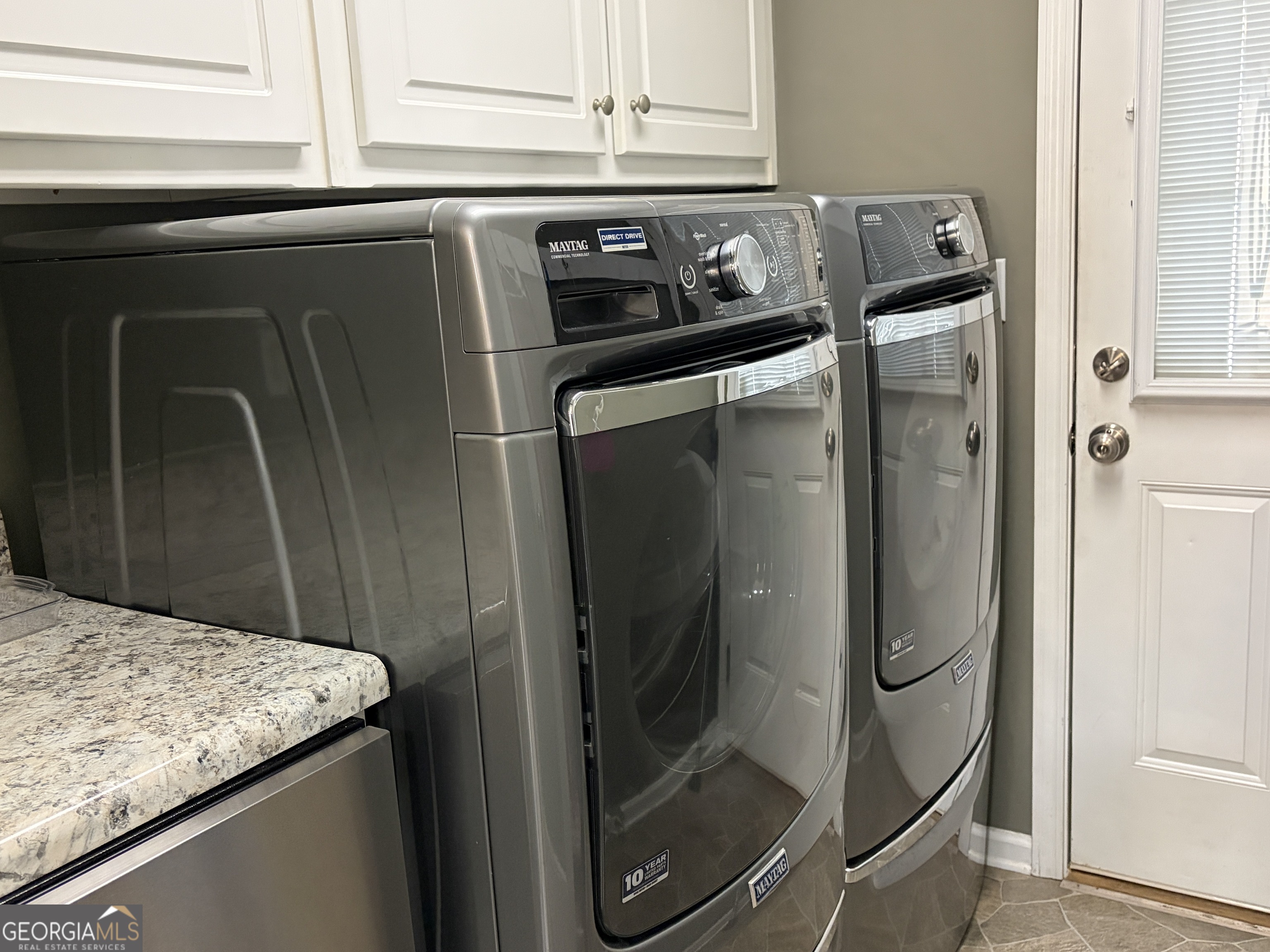 3603 Garden Lakes Parkway Rome, GA 30165 - Photo 9 of 22 a utility room with dryer and washer