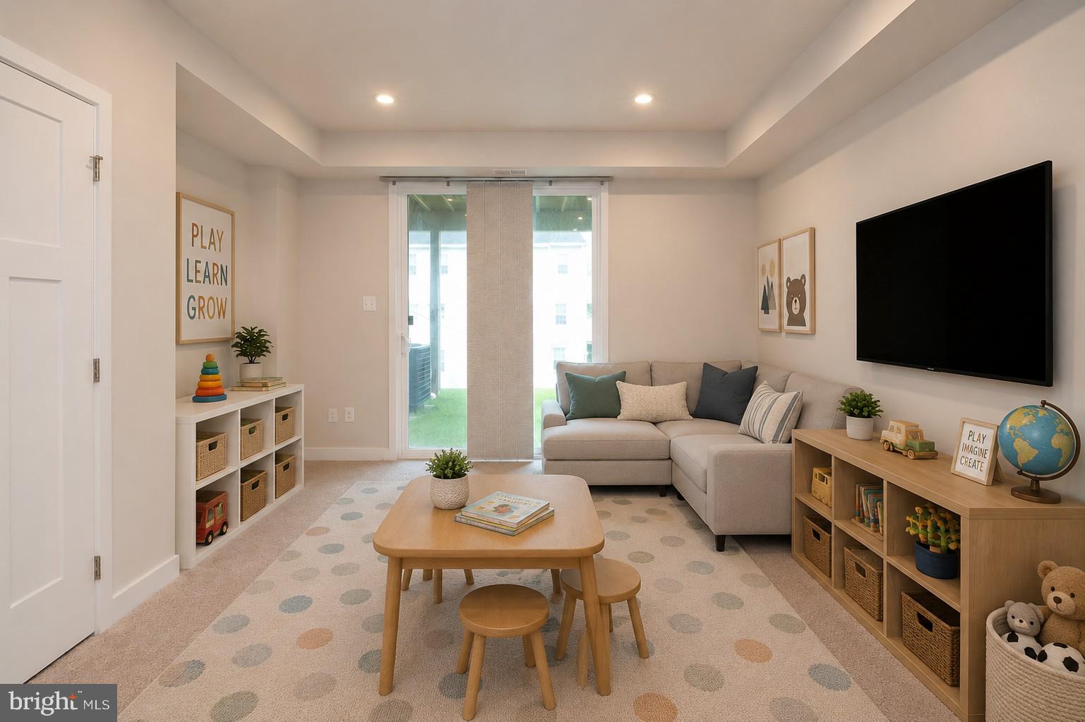 318 Patterson Park Road Frederick, MD 21703 - Photo 4 of 45 Family Room with Walkout
Virtually staged