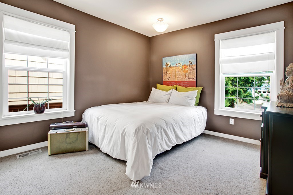 1120 North 76th Street Seattle, WA 98103 - Photo 13 of 24 Gallery Image 13