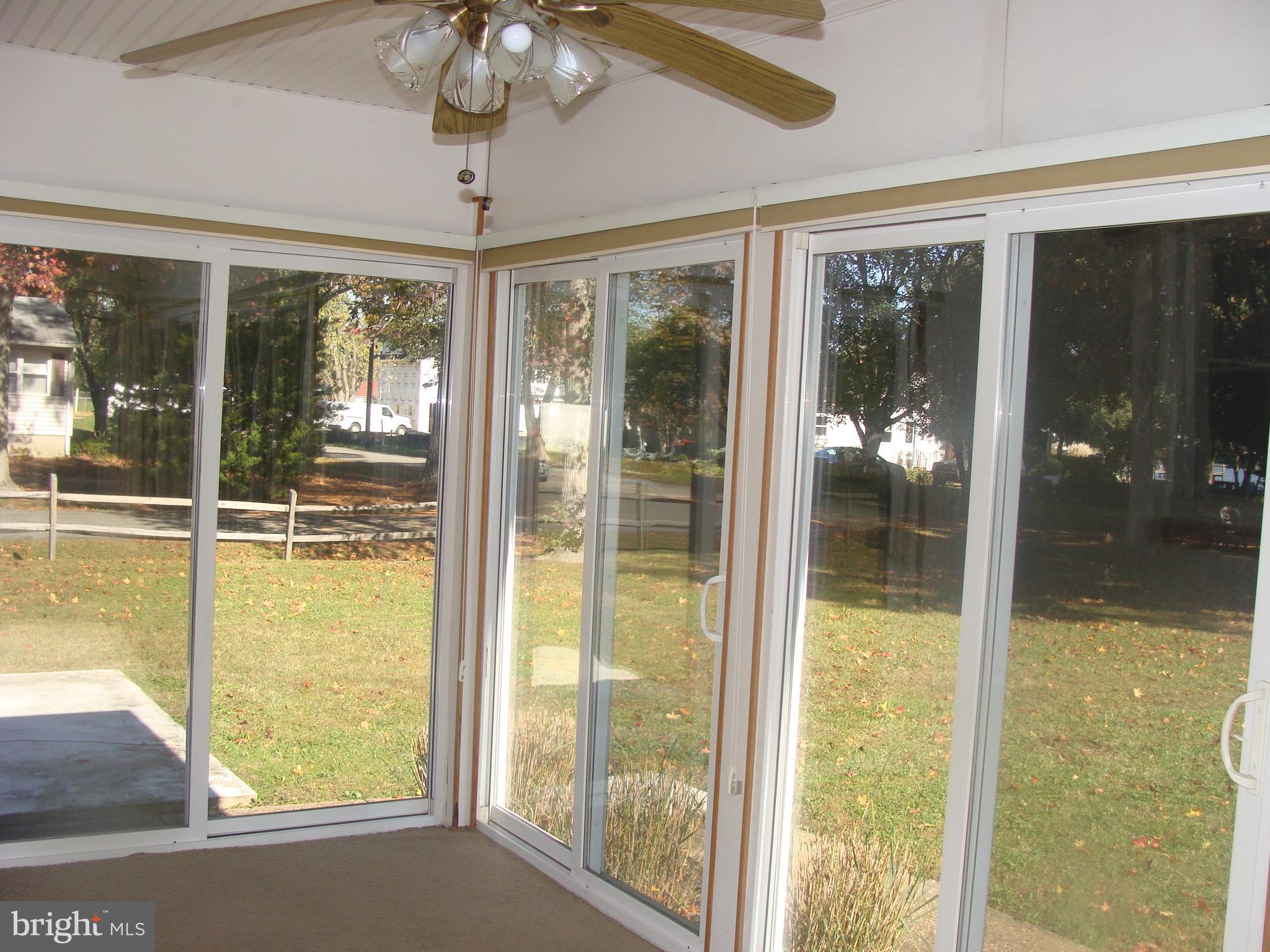 714 Tyler Point Road Deale, MD 20751 - Photo 9 of 12 Interior (General)