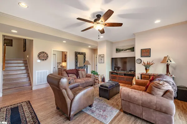 $1,150,000 | 729 Navigator's Point, Seneca, SC 29672