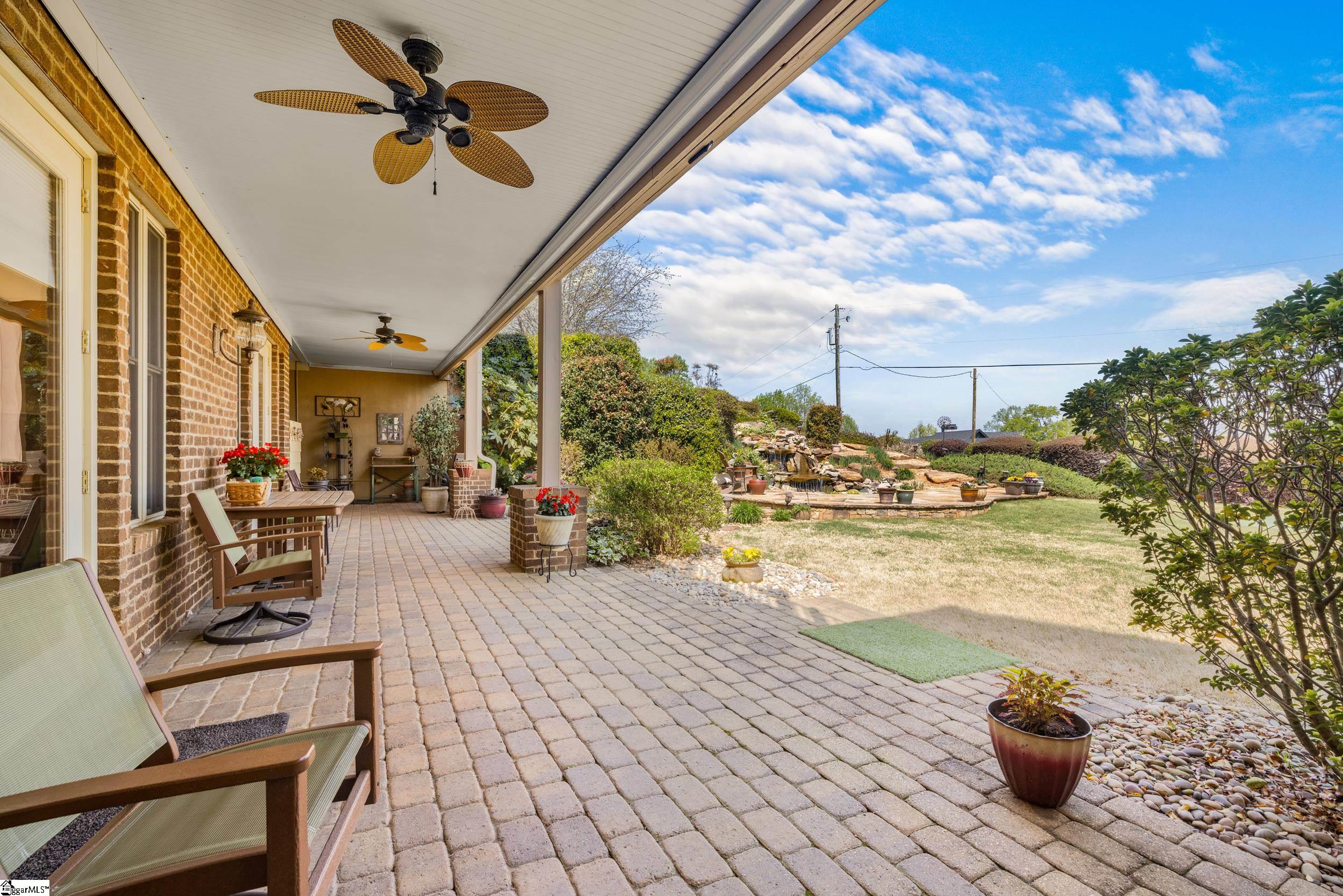 729 Navigator's Point Seneca, SC 29672 - Photo 27 of 48