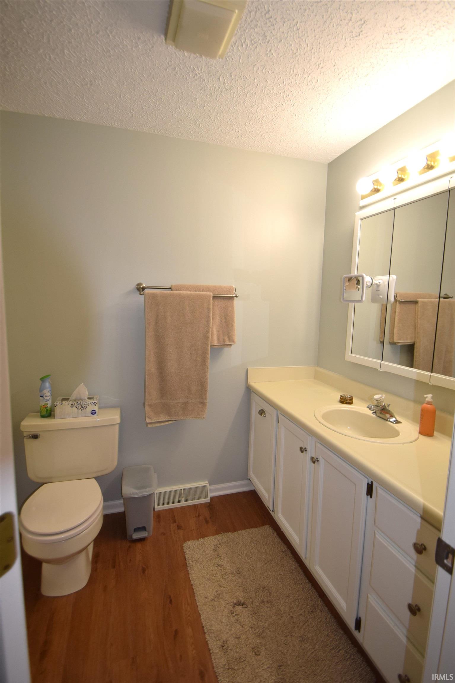 10035 North Turkey Creek Road, Unit 203 Syracuse, IN 46567 - Photo 23 of 33