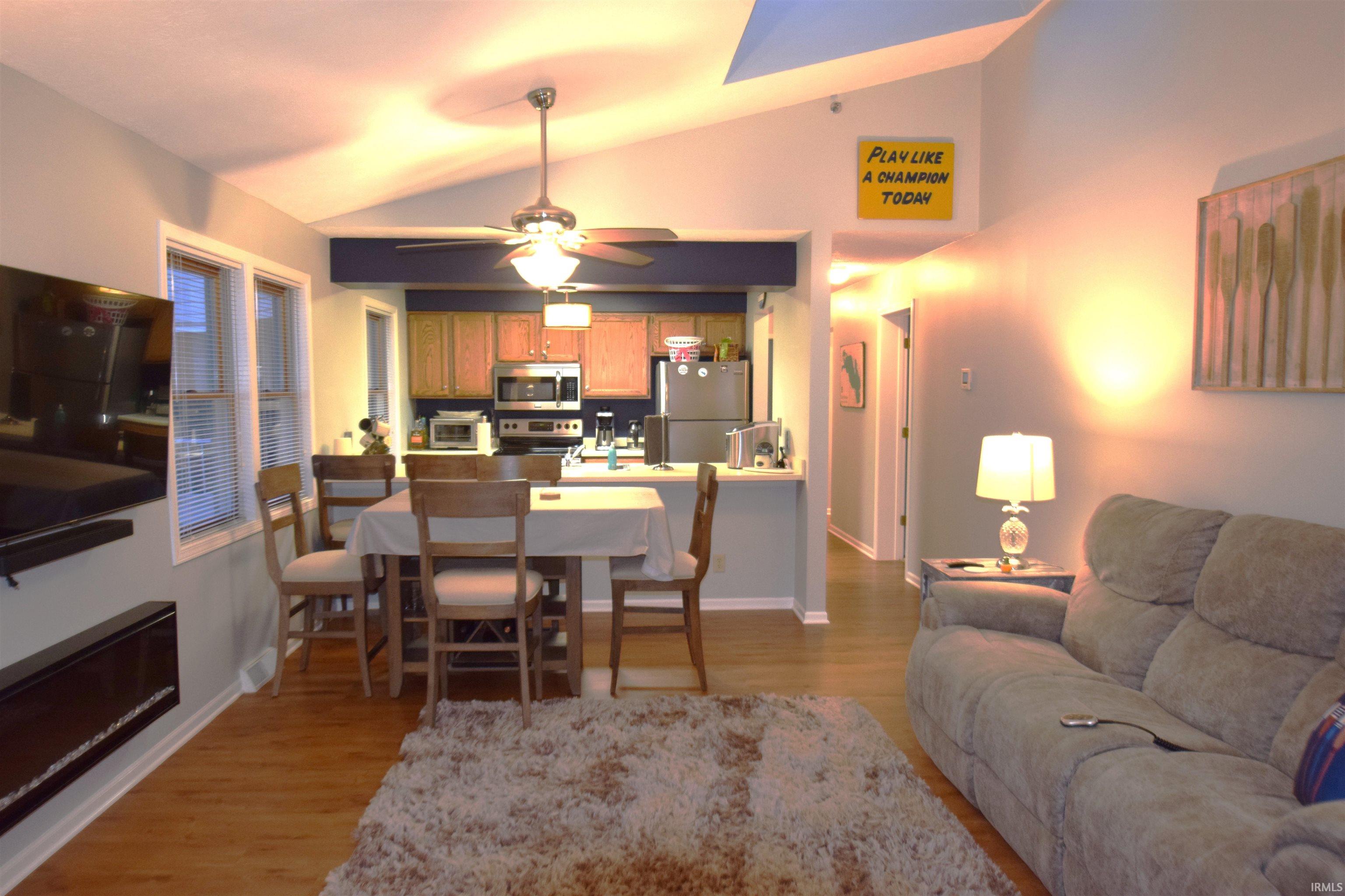 10035 North Turkey Creek Road, Unit 203 Syracuse, IN 46567 - Photo 9 of 33