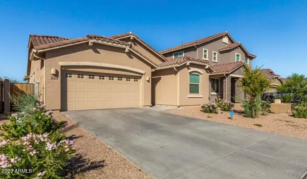 $2,995 | 12356 West Orangewood Avenue, Glendale, AZ 85307