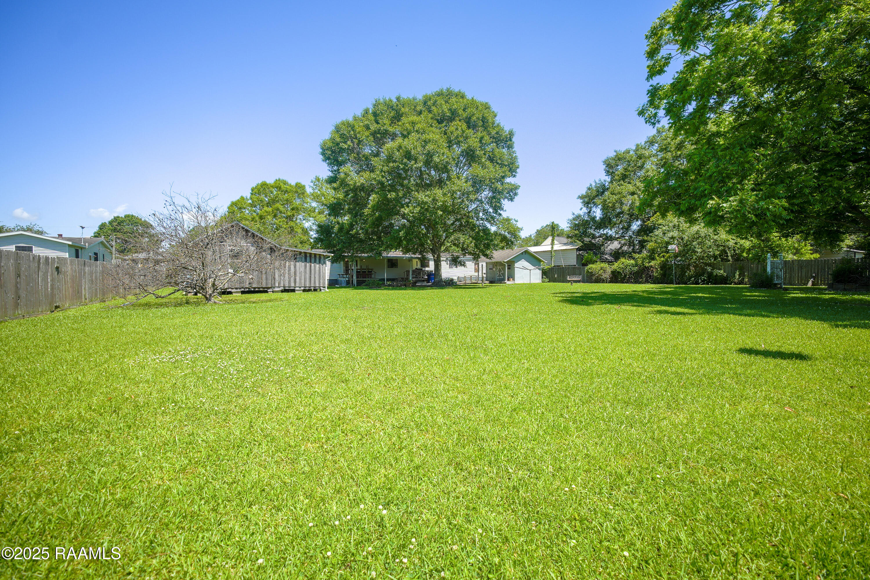 223 Henry Street Patterson, LA 70392 - Photo 20 of 20 DSC01442-2-HDR