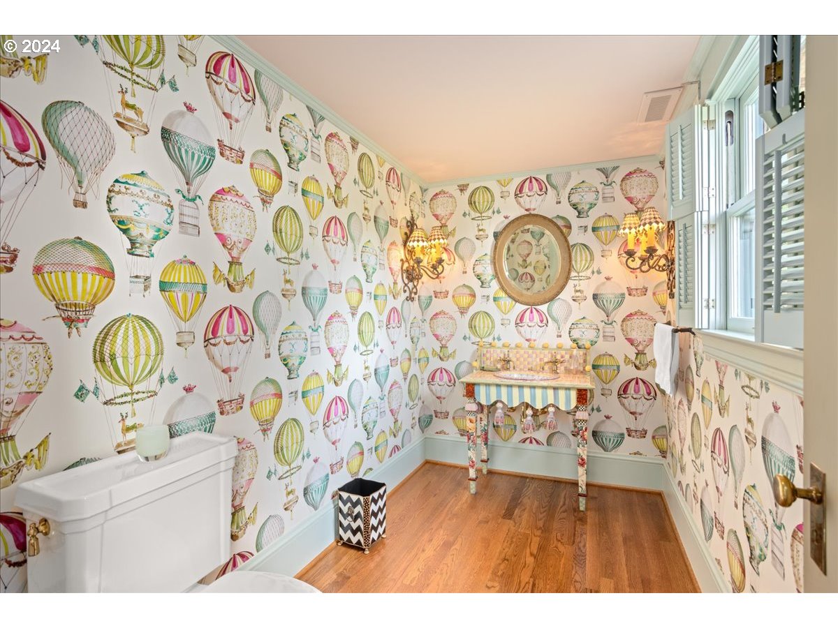 1960 Southwest 16th Avenue Portland, OR 97201 - Photo 18 of 45