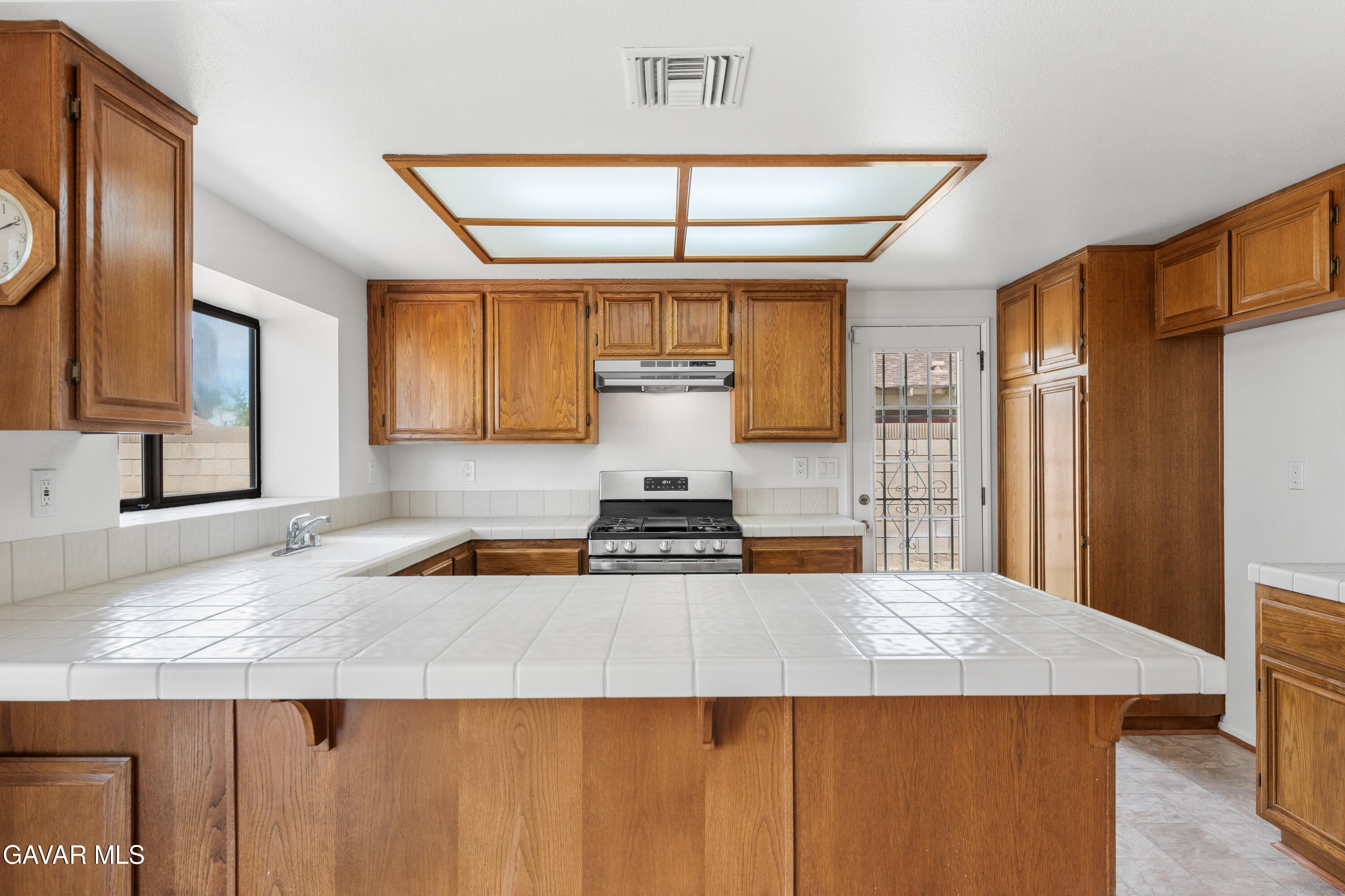 38027 Raintree Lane Palmdale, CA 93552 - Photo 14 of 38 Raintree-18