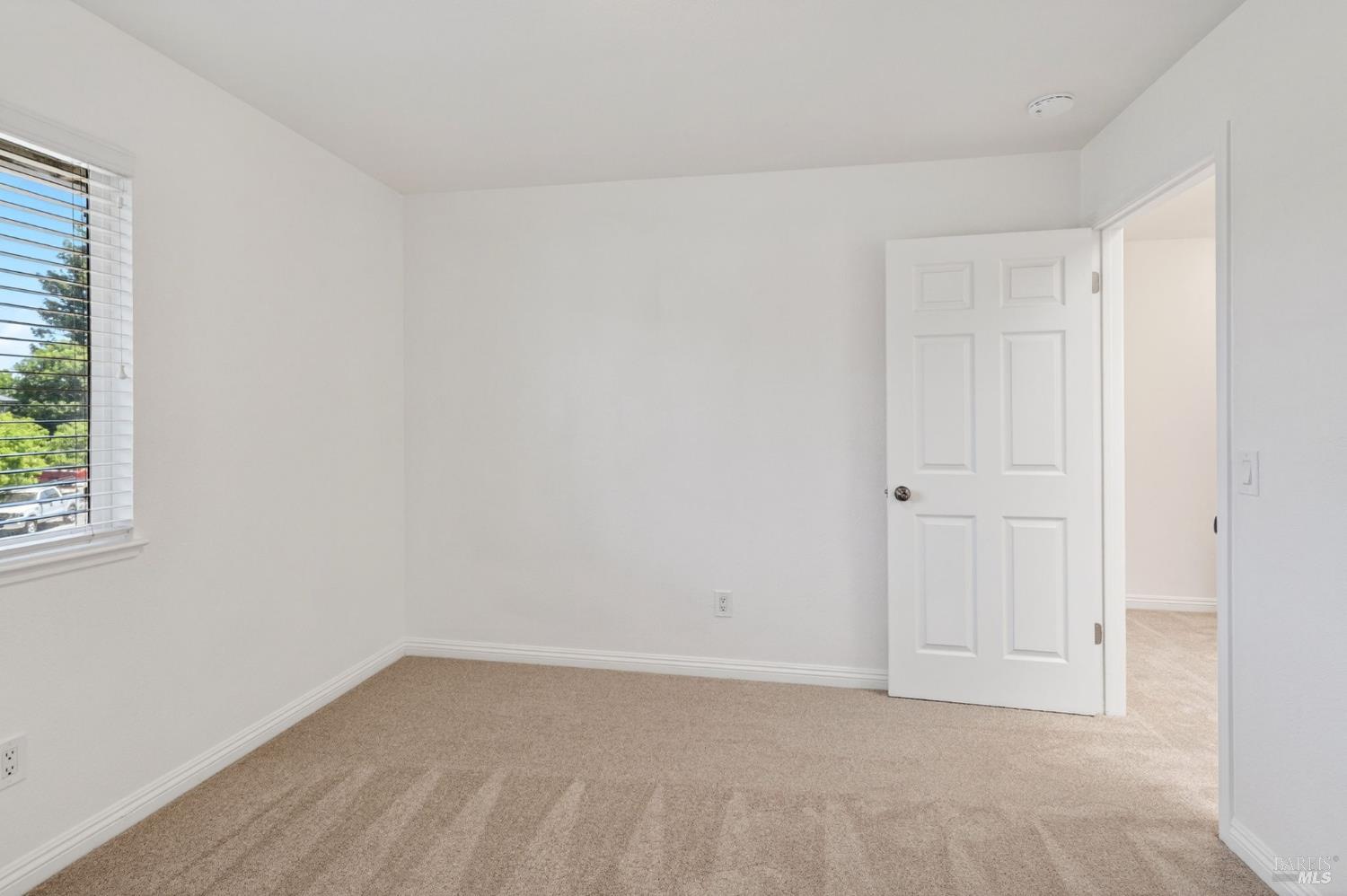 2322 South Hampton Circle Santa Rosa, CA 95401 - Photo 35 of 58