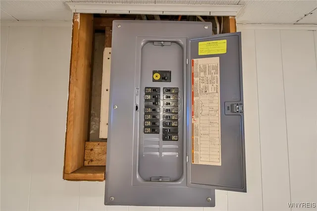 $164,999 | 281 West Hazeltine Avenue, Tonawanda, NY 14217