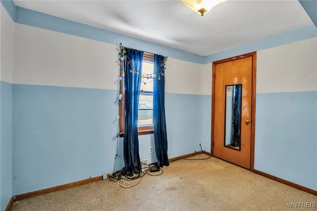 $164,999 | 281 West Hazeltine Avenue, Tonawanda, NY 14217