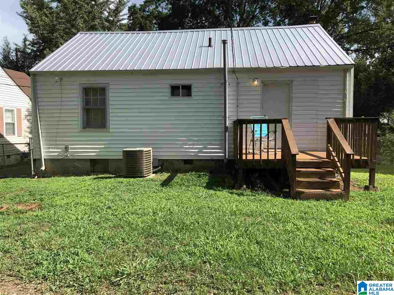 202 Ivy Avenue Bessemer, AL 35023 - Photo 5 of 12