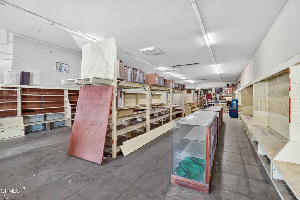 362 Central Avenue Fillmore, CA 93015 - Photo 4 of 41 DSC08241