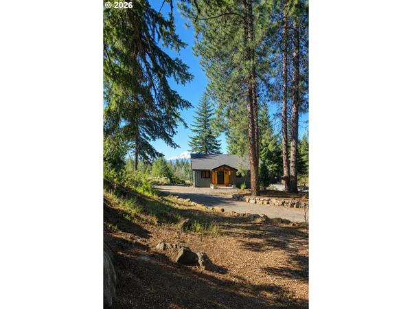 $899,900 | 19 Lava Road, Trout Lake, WA 98650