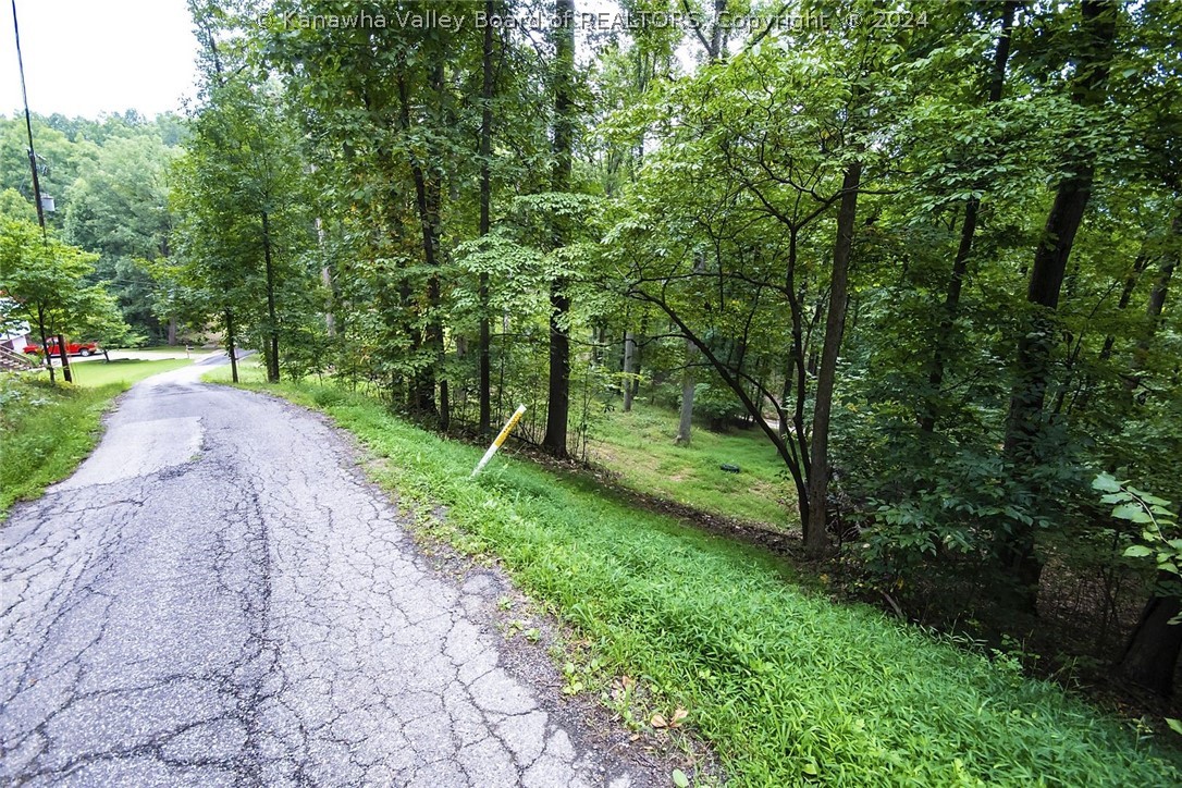 661 Rambling Hills Road Elkview, WV 25071 - Photo 12 of 13 Gallery Image 12