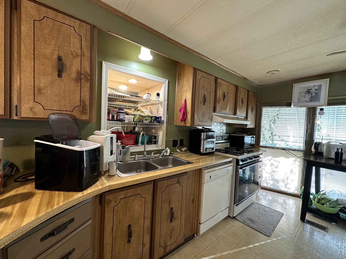 106 Huntsbridge Road Matteson, IL 60443 - Photo 5 of 15 Gallery Image 5