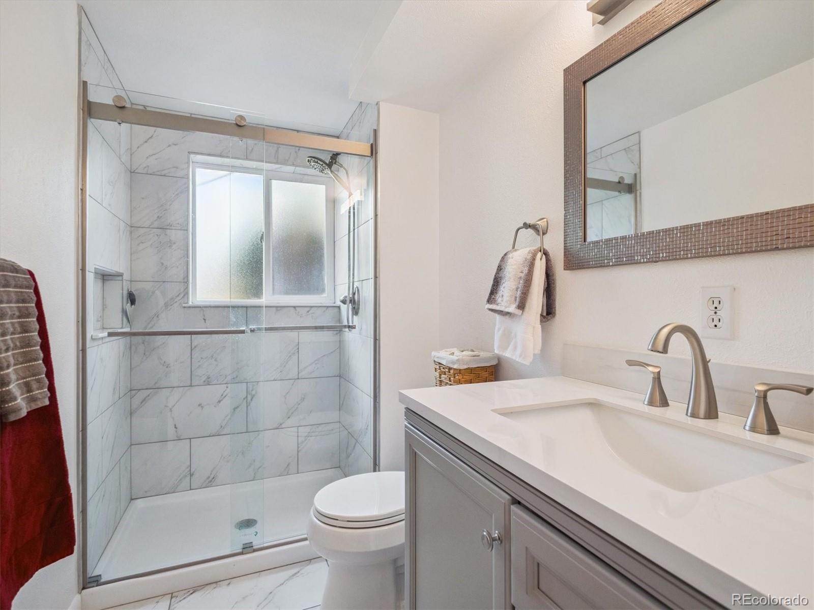 5945 West Colgate Place Denver, CO 80227 - Photo 13 of 35