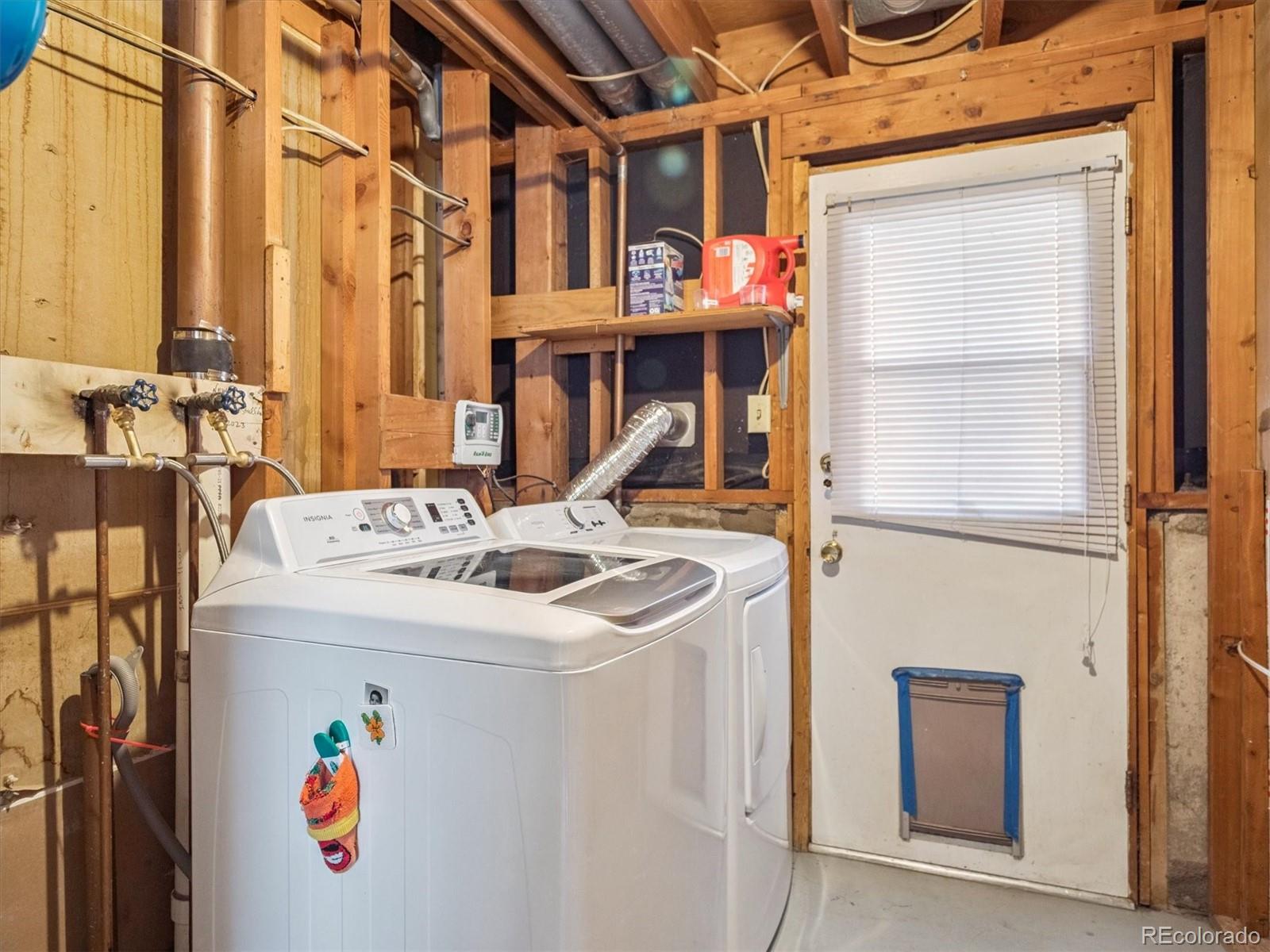 5945 West Colgate Place Denver, CO 80227 - Photo 17 of 35