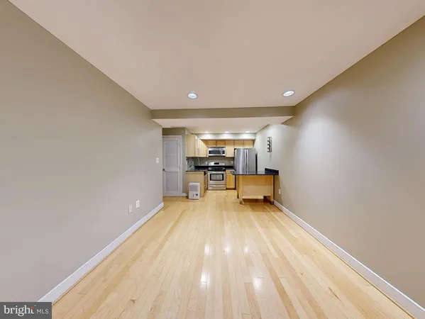 $1,750 | 6 Rhode Island Avenue Northwest, Unit 2, Washington, DC 20001