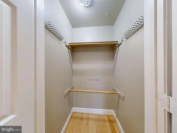 $1,750 | 6 Rhode Island Avenue Northwest, Unit 2, Washington, DC 20001