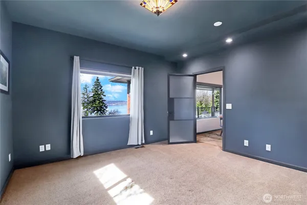 a view of livingroom with furniture and window