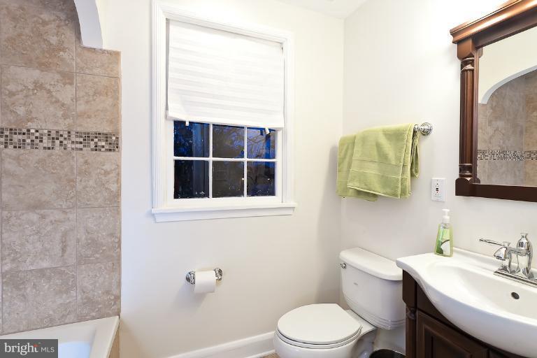 1317 Southview Road Baltimore, MD 21218 - Photo 1 of 10 Bath