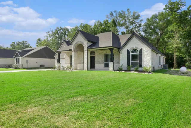 $510,990 | 33 Cattle Drive, Bay City, TX 77414