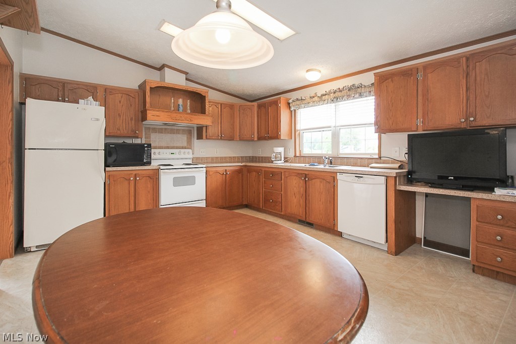 7033 Spieth Road Medina, OH 44256 - Photo 15 of 34 Gallery Image 15