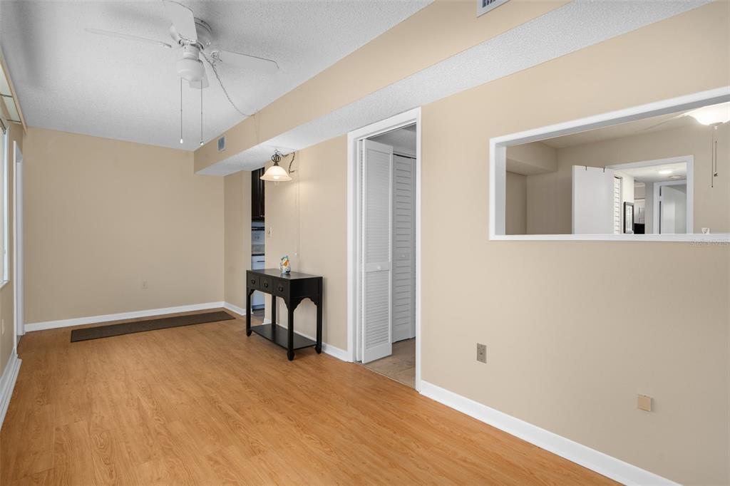 10033 64th Avenue North, Unit 4 St. Petersburg, FL 33708 - Photo 9 of 48