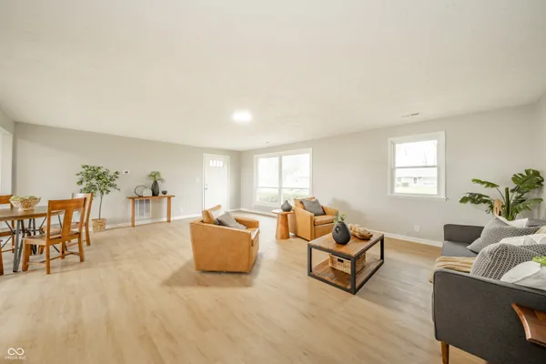 $249,900 | 5618 Harmeson Drive, Anderson, IN 46013