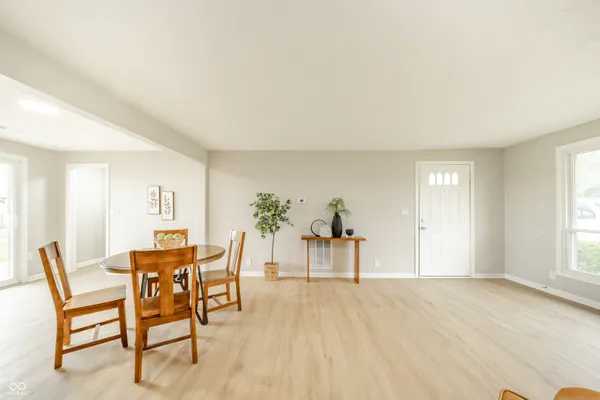 $249,900 | 5618 Harmeson Drive, Anderson, IN 46013