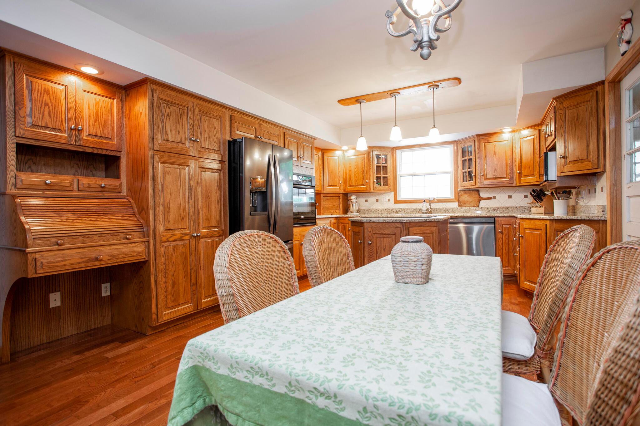 4979 Nickelson Road Prospect, OH 43342 - Photo 24 of 68 Eating Space in kitchen