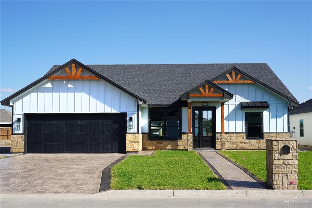 706 Spruce Street Rio Grande City, TX 78582 - Photo 1 of 1 a front view of a house with garden