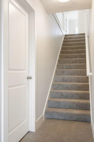 $434,900 | 11913 Smithfield Drive, Holland, MI 49424