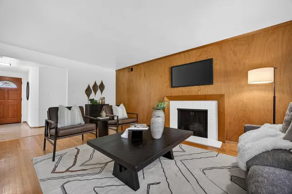 $585,000 | 4529 Euclid Avenue, Sacramento, CA 95822