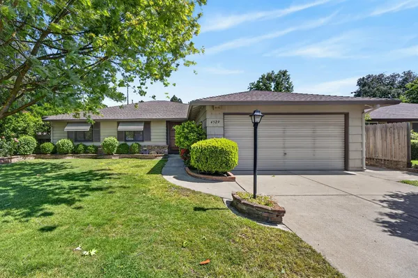 $585,000 | 4529 Euclid Avenue, Sacramento, CA 95822