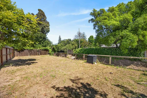 $585,000 | 4529 Euclid Avenue, Sacramento, CA 95822